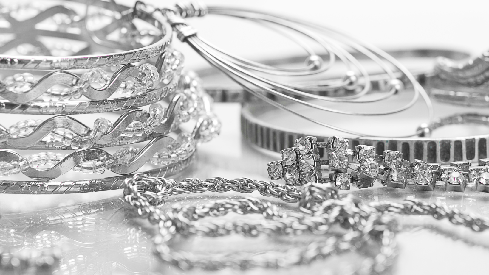 How to Clean Sterling Silver Jewelry